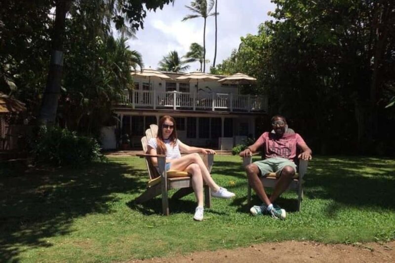 Honolulu: Afternoon at McGarrett's-Hawaii Five-O - Practical Details: Booking, Group Size, and Accessibility