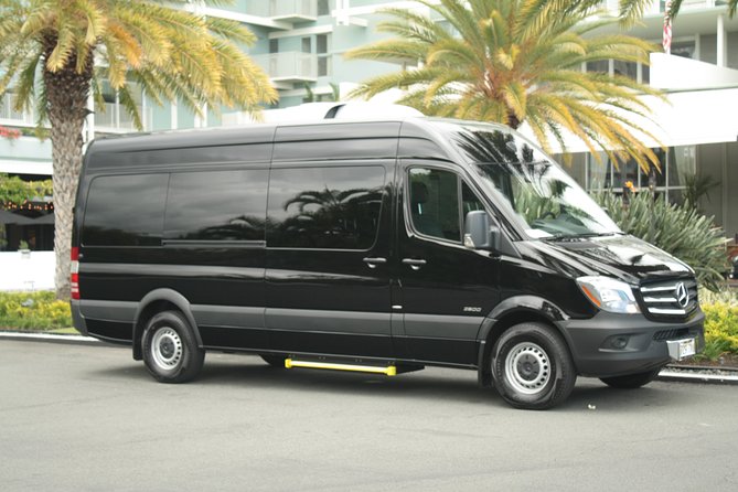 Honolulu Airport Arrival - Sprinter (Van) - Convenient and Reliable Airport Arrival Transportation in Honolulu