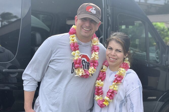 Honolulu Airport Transfer + Flower Lei Greeting - Spacious, Clean Vehicles for a Comfortable Ride
