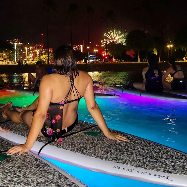 Honolulu: Fireworks Glow and Flow Yoga Class - Unique Setting on the Water with LED Lights