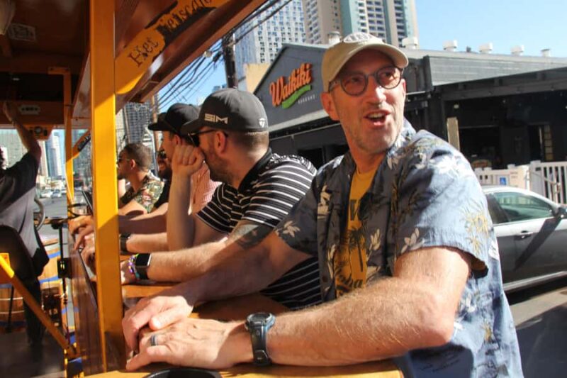 Honolulu: Kaka'ako Brewery Tour by 15-Passenger Bike - Key Points