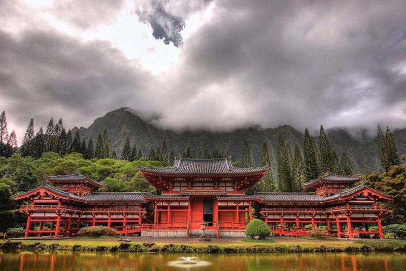 Honolulu: Oahu Island Highlights Tour with Multiple Stops - Spectacular Views at Hanauma Bay Lookout