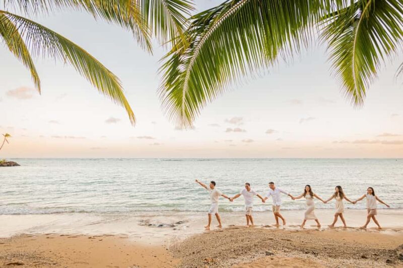 Honolulu: Private Professional Photoshoot - Discover the Benefits of a Honolulu Private Photoshoot with Flytographer