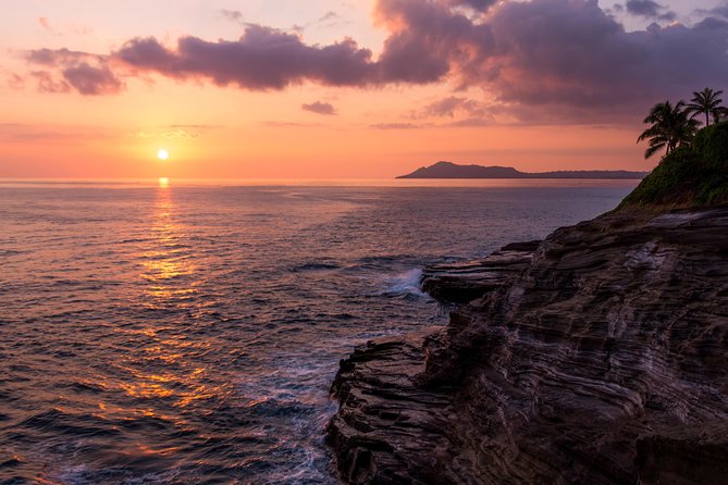 Honolulu Sea-Cliff with Sunset Photo Adventure - Expert Guidance and Photography Tips