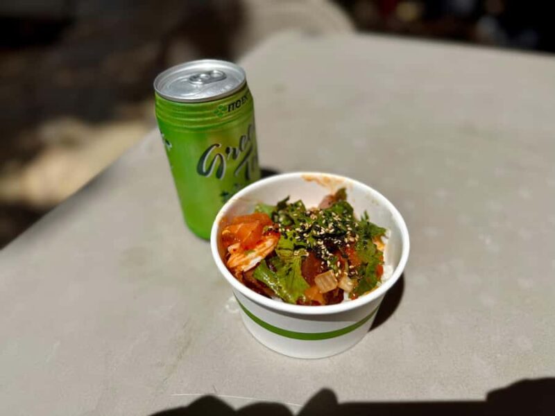 Honolulu: Waikiki Food Tour with Local Guide - Japanese-Hawaiian Fusion Treats