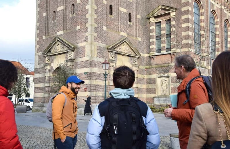 Hoorn: City Tour with Local Guide - Discover Hoorns Wealthy Past in a 2-Hour Guided Walk