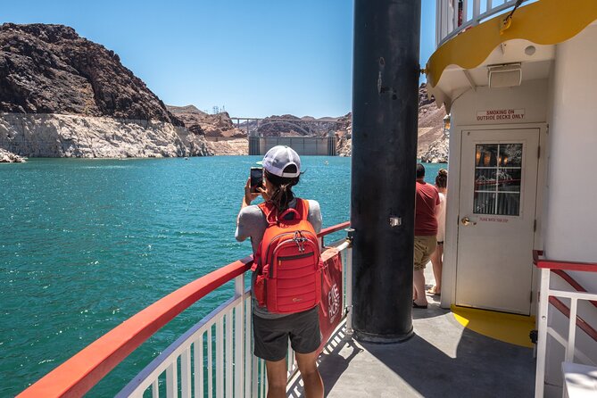 Hoover Dam Sightseeing Cruise on Lake Mead - Onboard Experience: Food, Beverages, and Comfort