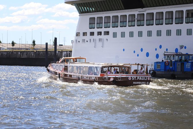 Hop-on hop-off on the water with the Maritime Circle Line in Hamburg - Practical Considerations and Tour Limitations