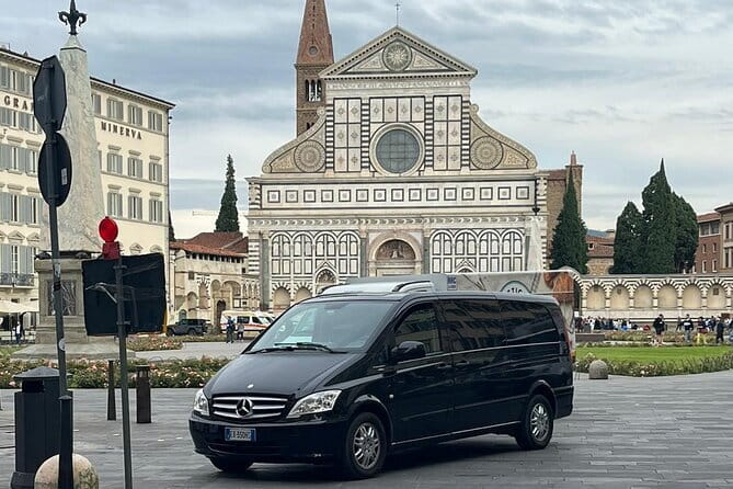 Horseback ride and gourmet cuisine in a historic food shop - Wine Tasting and Local Products