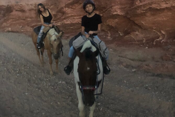 Horseback Ride in Las Vegas with Meal - Logistics and Group Size