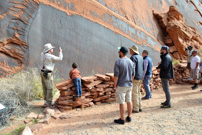 Horseshoe Bend Rafting Trip in Page - Petroglyph Beach and Ancient Rock Carvings