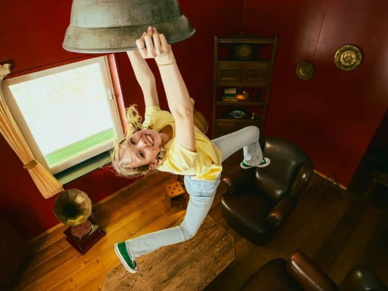 Horst: Mind Mystery Optical Illusion Experience Entry Ticket - Explore Optical Illusions at Mind Mystery in Limburg