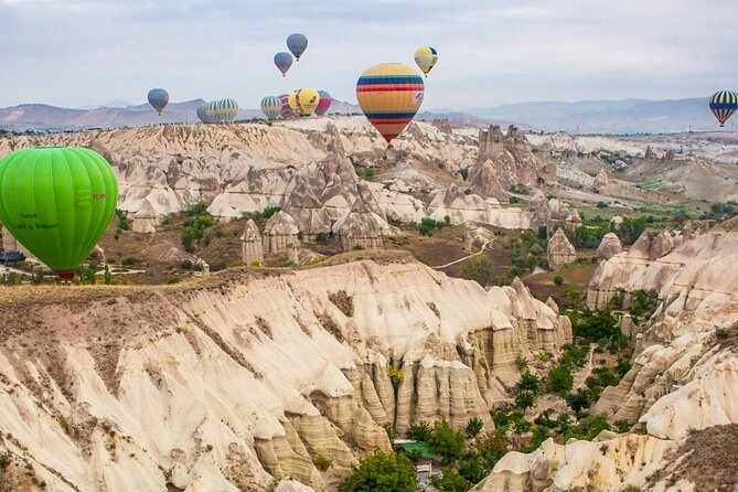 Hot Air Balloon Cappadocia - Pre-Flight Photos with the Balloon