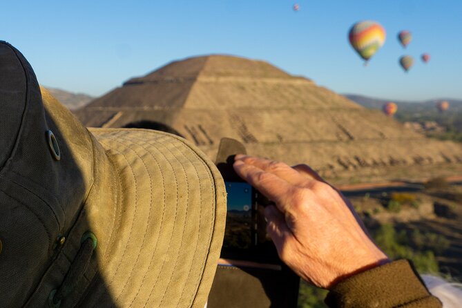 Hot Air Balloon Experience in Teotihuacan with Breakfast - Flying Over Teotihuacans Pyramids