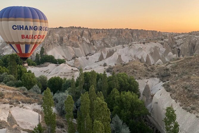 Hot Air Balloon Flight in Cappadocia Cat Valley - The Experience in Context: Cat Valley vs. Goreme