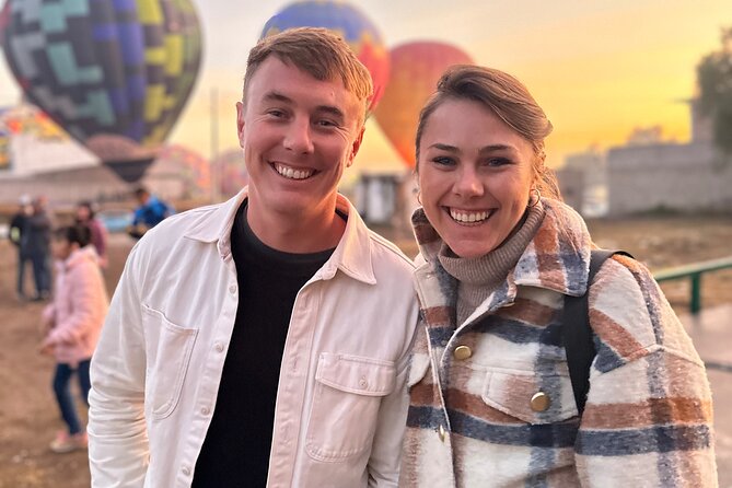 Hot air balloon flight in Teotihuacán + Breakfast in a Cave - Exploring the Pyramids of Teotihuacán