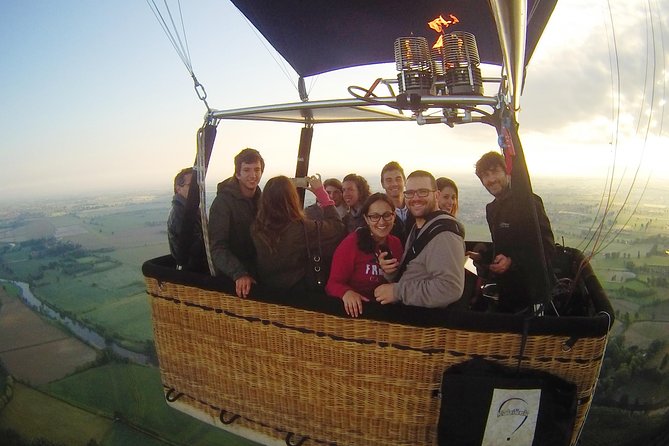 Hot air balloon flight Milan Monday-Friday - Exploring Milan’s Countryside from the Sky