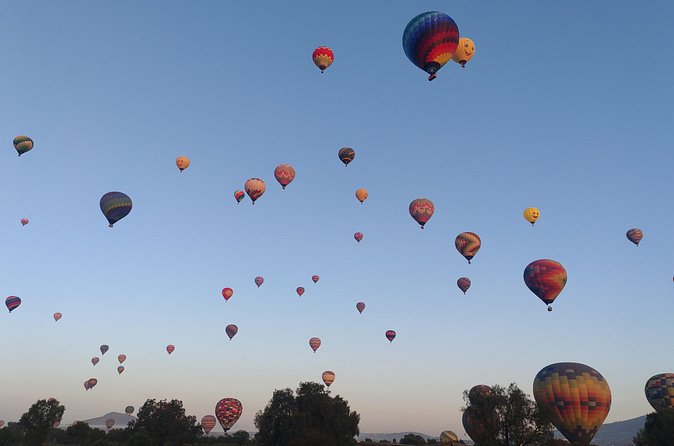 Hot Air Balloon Flight + PickupCDMX + Breakfast Included + Pyramids - Additional Considerations and Restrictions
