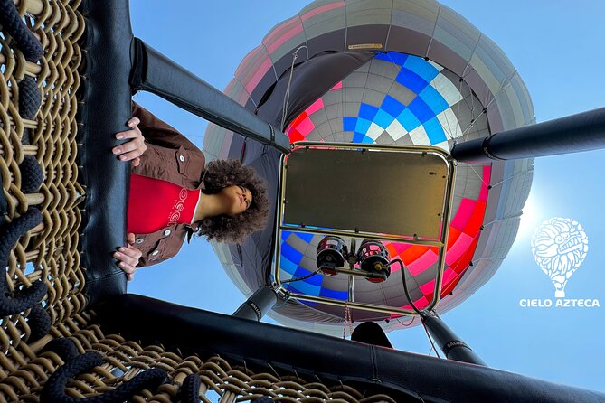 Hot Air Balloon Flight Teotihuacan With Pickup and Breakfast - Logistics, Group Size, and Safety Measures