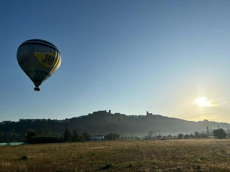 Hot air balloon ride in Arcos de la Frontera (Cádiz) - The Scenic Route Over Arcos de la Frontera