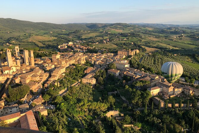 Hot Air Balloon ride in the Chianti Valley Tuscany - The Benefits of Choosing This Tuscany Hot Air Balloon Tour