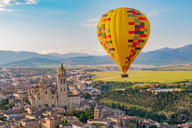 Hot-Air Balloon Ride over Segovia with Optional Transport from Madrid - Discover the Unique Charm of a Hot-Air Balloon Over Segovia