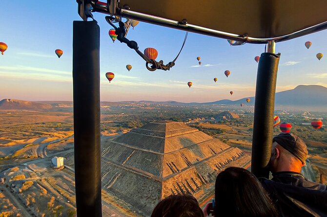 Hot Air Balloon Ride Over Teotihuacán Pyramids from Mexico City - Discover the Unique Perspective of Teotihuacán from a Hot Air Balloon