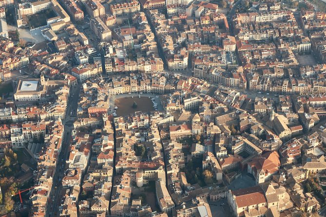 Hot Air Balloon with Champagne, Optional Photos,Video & Breakfast - Comparing the Flight Experience to Land-Based Tours