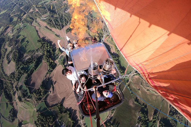 Hot Air Balloon with Champagne, Optional Photos,Video & Breakfast - Frequently Asked Questions