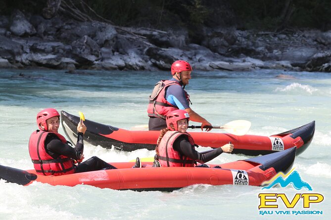 Hot dog (inflatable canoe) on the Durance - The Paddling Experience: Learning and Following