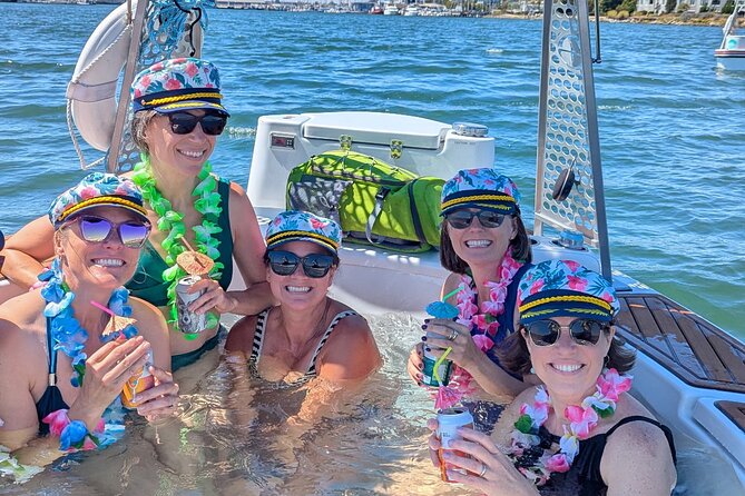 Hot Tub Boat Rentals in the San Francisco Bay - How the Hot Tub Boat Is Set Up for Comfort and Fun