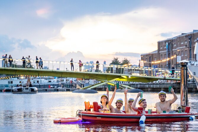 Hot Tub Boat Tour in London - London's most unique tour - The Guide and Service Quality