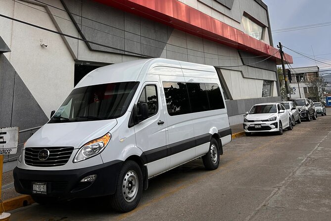 Hotel transportation to Oaxaca Airport, comfortable and safe - Efficient and Comfortable Hotel Transfer to Oaxaca Airport for $39