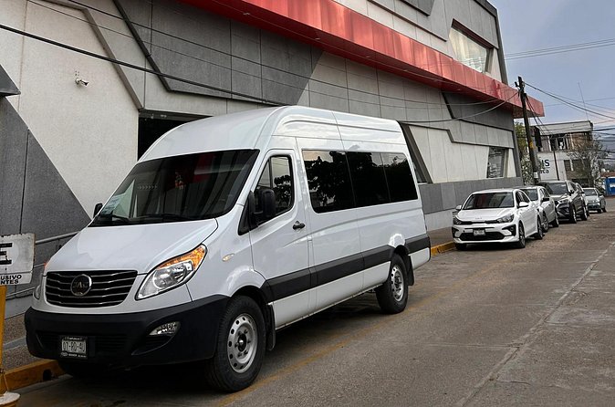 Hotel transportation to Oaxaca Airport, comfortable and safe - The Local Support and Customer Care