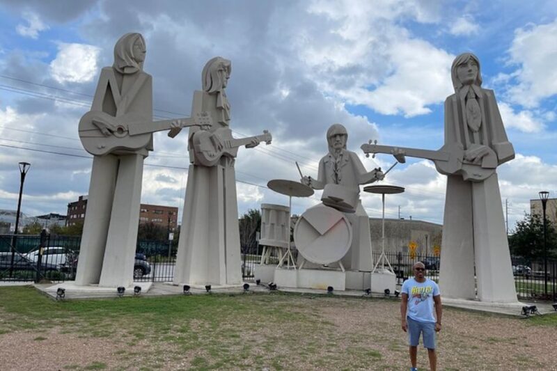 Houston: Astroville Executive Private Houston City Tour - Houston’s Green Spaces and Skyline Views