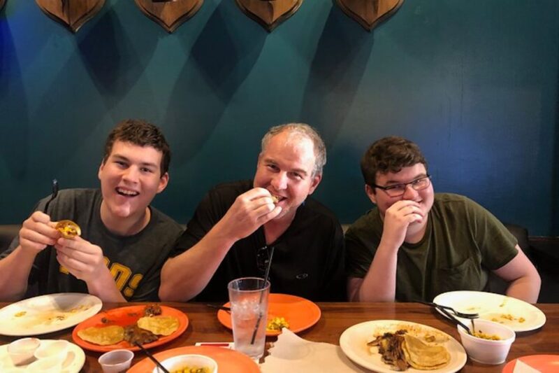 Houston: Astroville Food Tour of Downtown Houston - Sampling Gourmet Italian-American Desserts