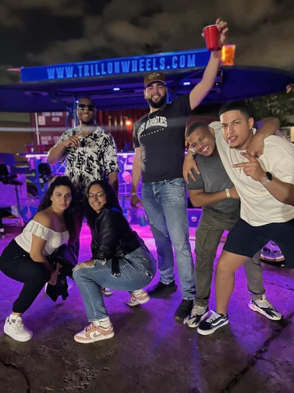 Houston: Lovers & Friends 90s R&B Party Tour - Bars and Nightlife: Houston’s Hottest Lounges