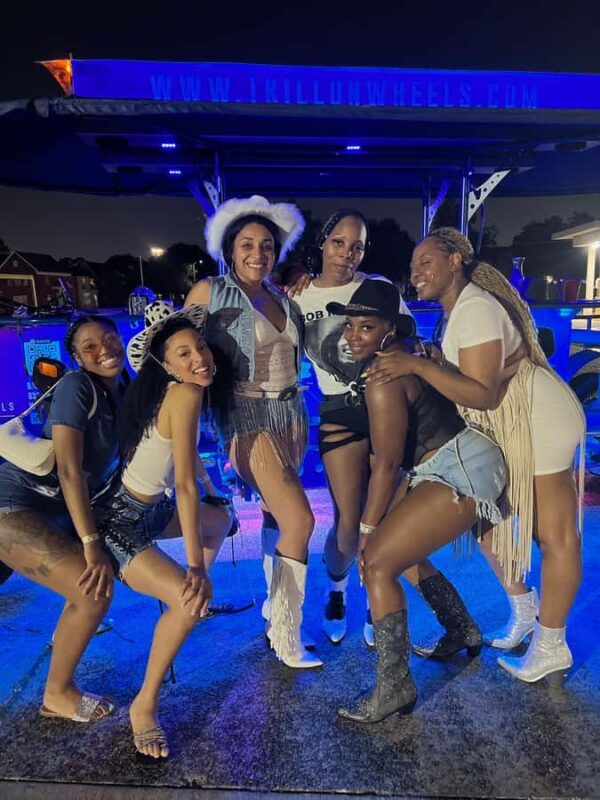 Houston: Lovers & Friends 90s R&B Party Tour - What’s Included and What You Need to Bring