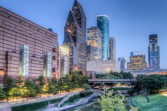 Houston's Official City & Mural Tour! (Day & Night) - Houston’s Landmarks and Architectural Highlights