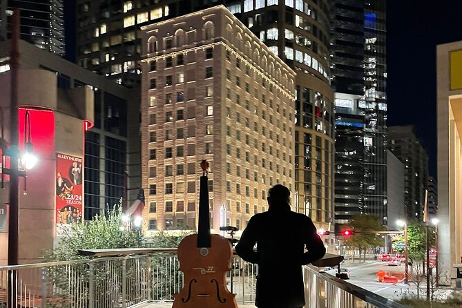 Howdy H-Town Street Art & Small Bar Tour - Marveling at Murals in the Main Street Area