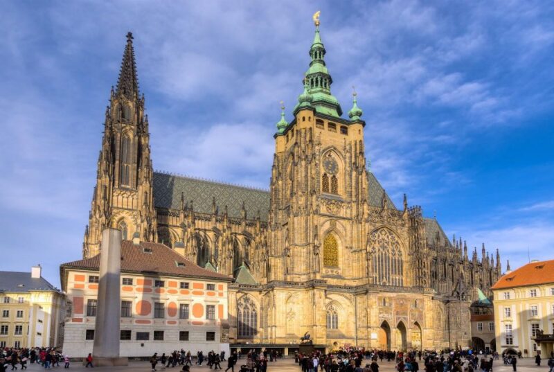 Hradany Prague Castle Guided Tour, Tickets, Transfers - The Option of Private Transfers for Comfort and Convenience