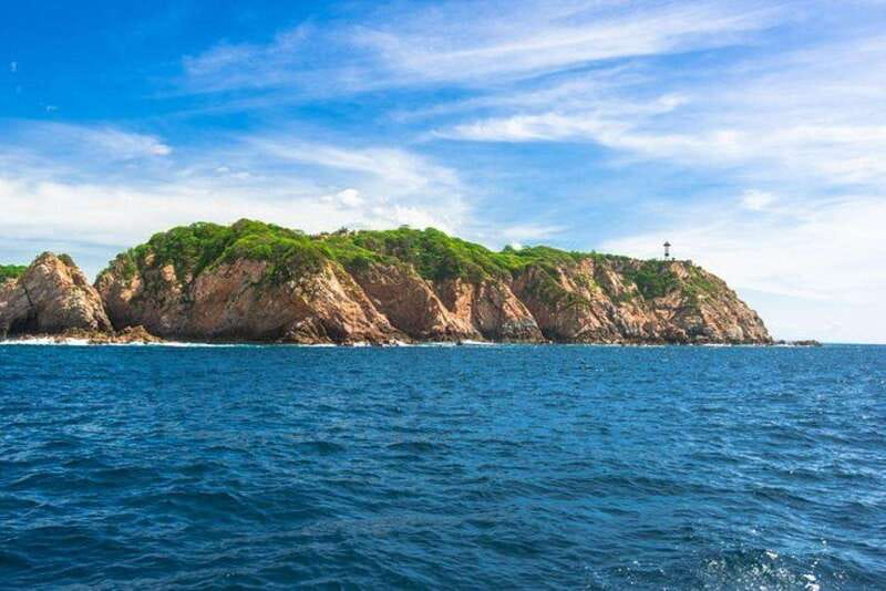 Huatulco: 5-Bay Exclusive Premium Panga Experience - Explore the Stunning Coastline of Huatulco on a Private Panga
