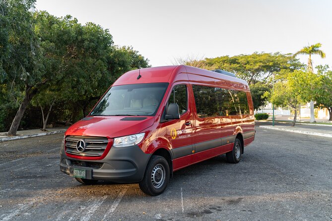 Huatulco: Private Transfer Airport - Hotels - Suitability for Different Types of Travelers