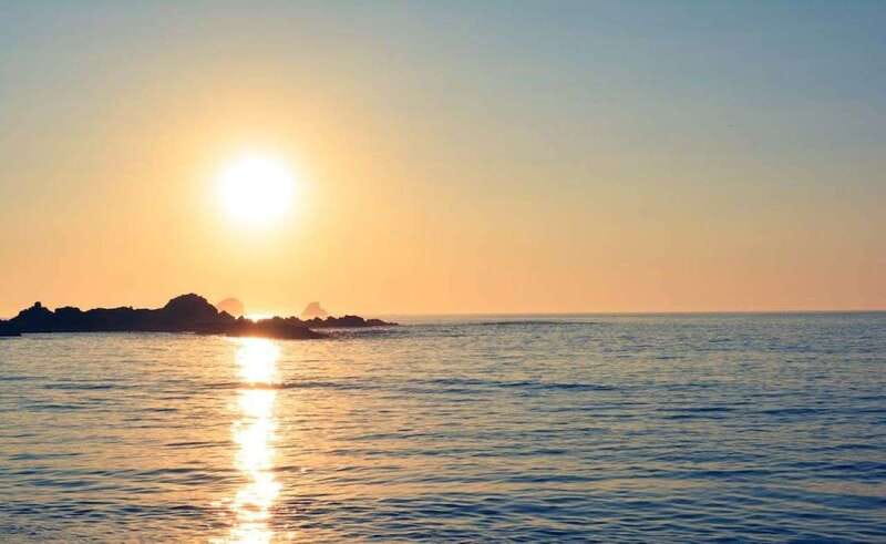 Huatulco: Sunset Boat Tour - Discover the Beauty of Huatulcos Coast on a Sunset Boat Tour