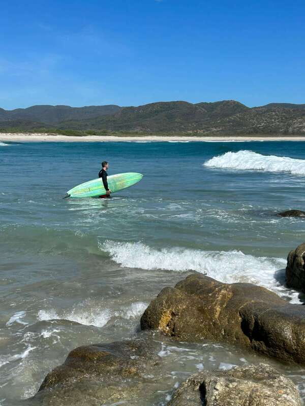 Huatulco: Surf Lesson with surf instructor. All Levels - Key Points