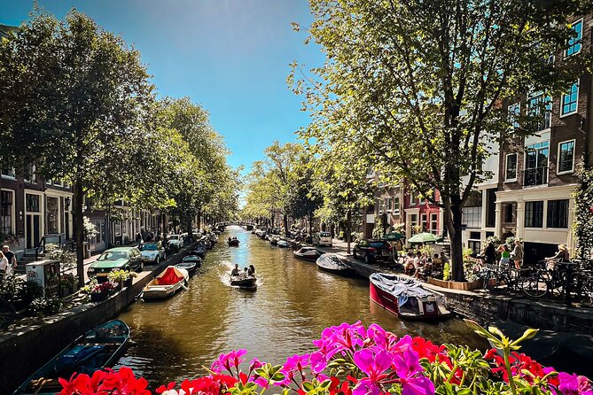 Humans of Amsterdam - Cultural Walking Tour incl. meeting locals - Inside the Red Light District with Personal Stories