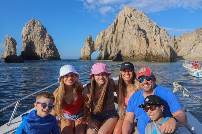 Humpback Whale Watching and Cabo San Lucas Arch Tour - Practicalities: Meeting Point, Group Size, and Bookings