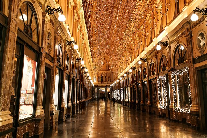 Hungry Mary's Famous Beer and Chocolate Tour in Brussels - Concluding the Tour at Place De La Bourse with Trappist Beers
