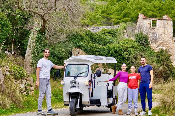 Hvar Adventure Tour: Explore with a 4-6 Seater eTuk Tuk Rickshaw! - Additional Options: Honey Tasting and Scenic Viewpoints