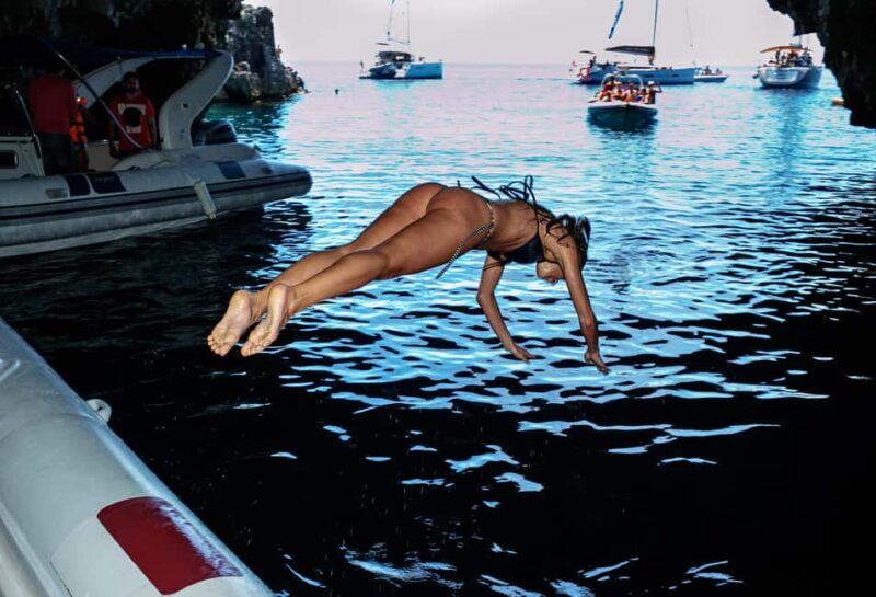 Hvar: Blue & Green Cave group Excursion from Hvar - Relaxing at Palmizana Bay in the Pakleni Islands